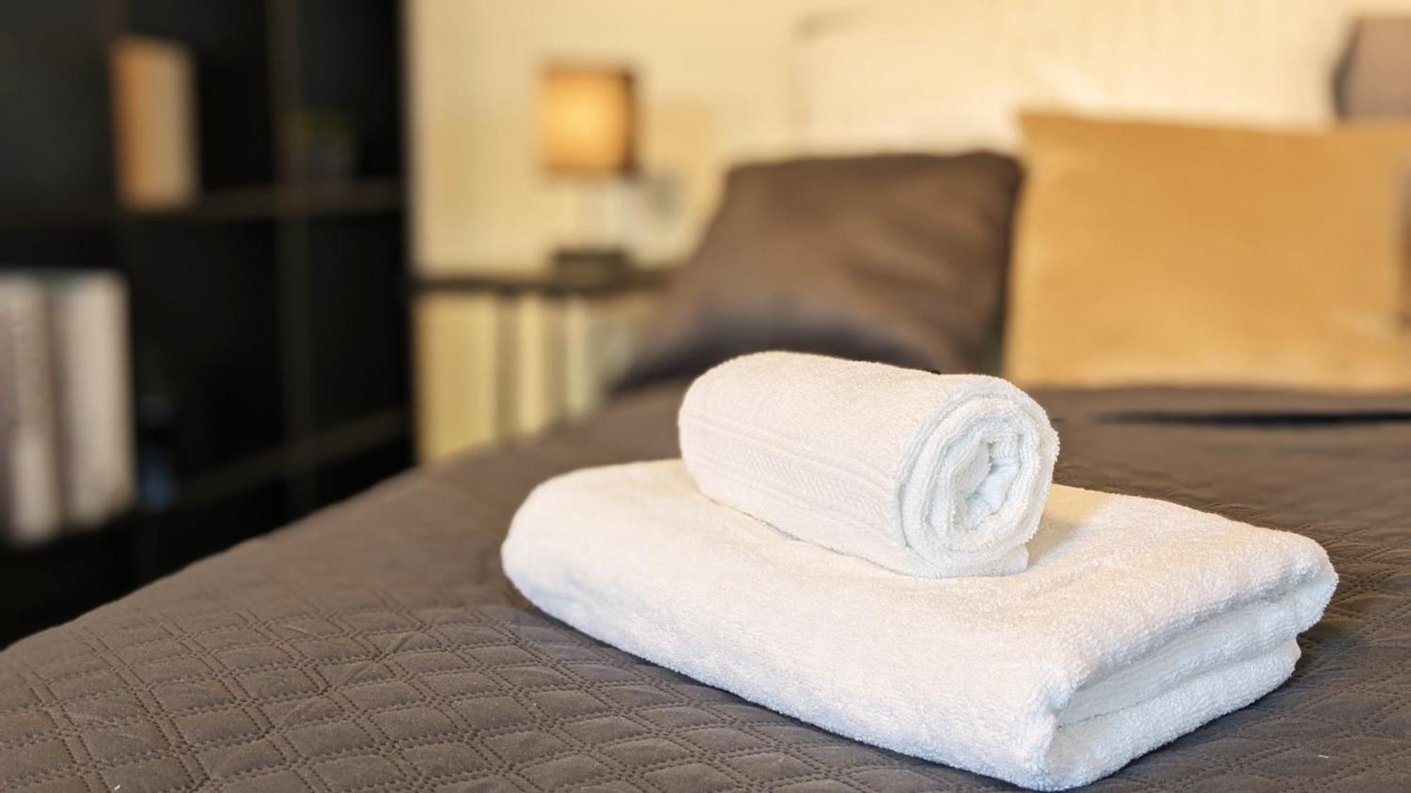 Tt Living Apartments Bonitas & Divinitas I 2 Schlafzimmer I Kueche I Vollbad I Waschmaschine Rellingen Buitenkant foto