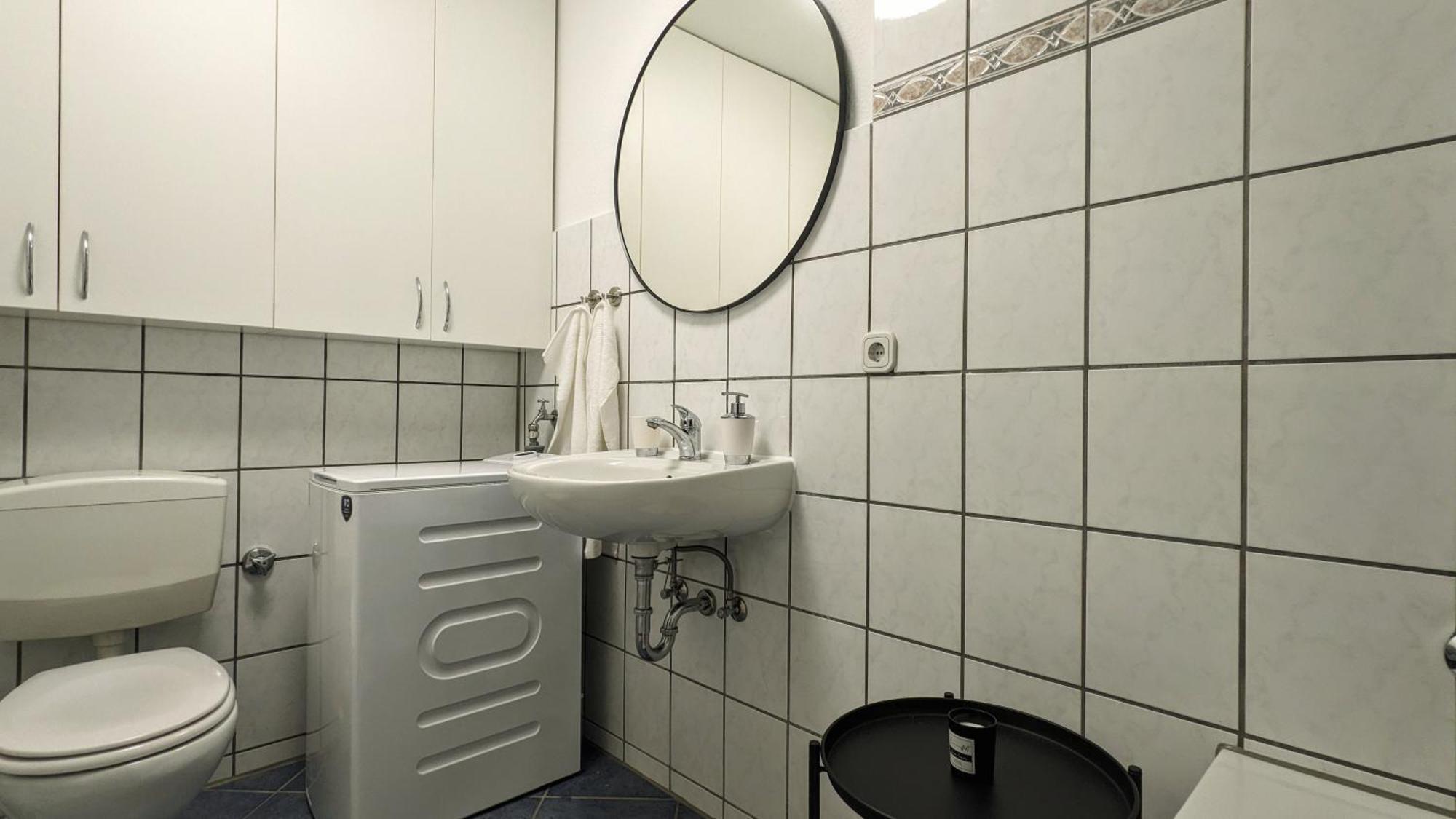 Tt Living Apartments Bonitas & Divinitas I 2 Schlafzimmer I Kueche I Vollbad I Waschmaschine Rellingen Buitenkant foto