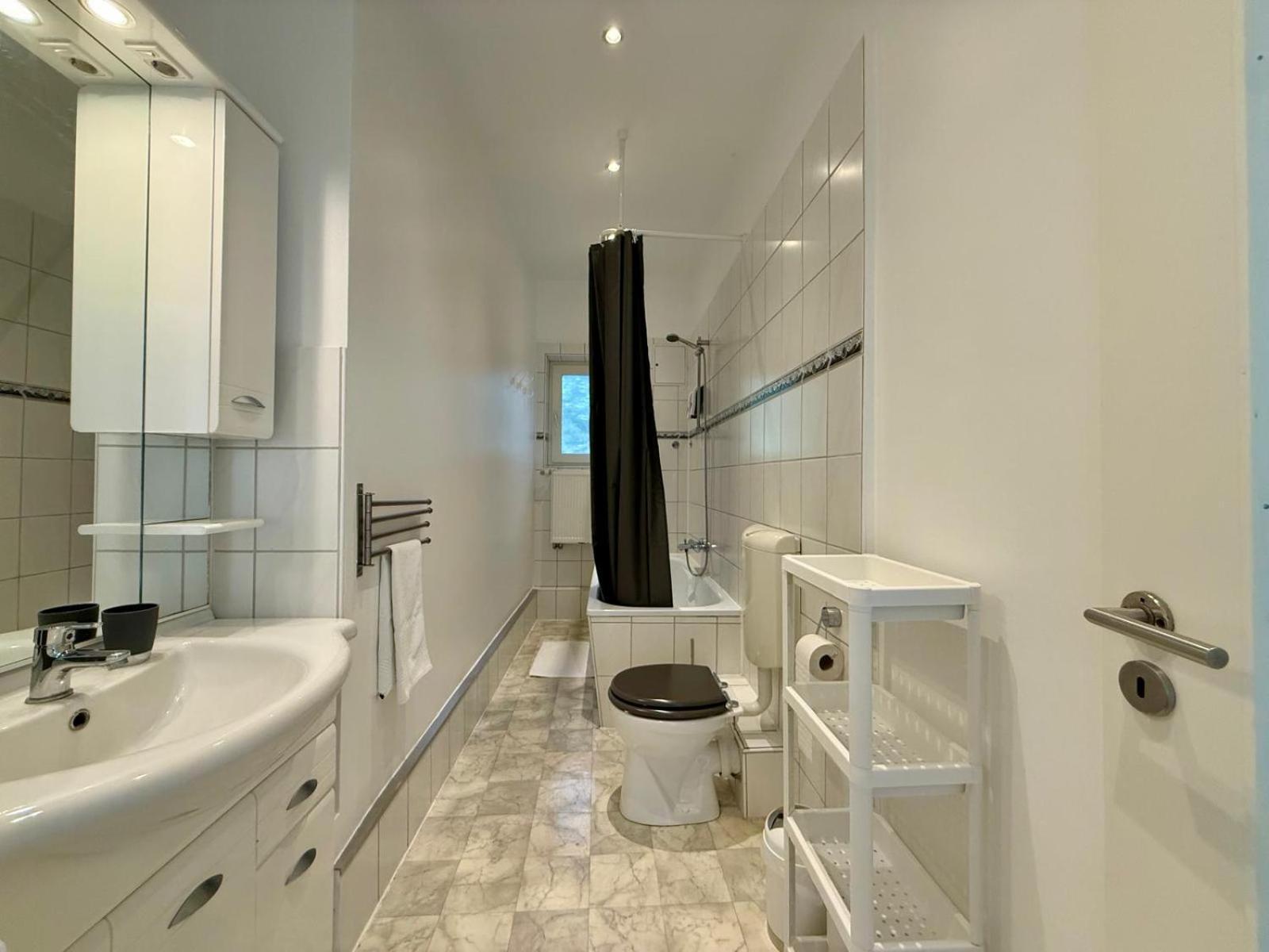Tt Living Apartments Bonitas & Divinitas I 2 Schlafzimmer I Kueche I Vollbad I Waschmaschine Rellingen Buitenkant foto